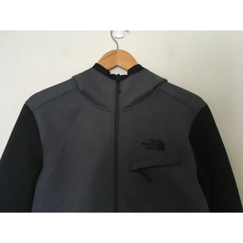 The North Face NF0A2TDC Thermal 3D Full Zip Hooded Jacket Mens Sz S Gray & Black